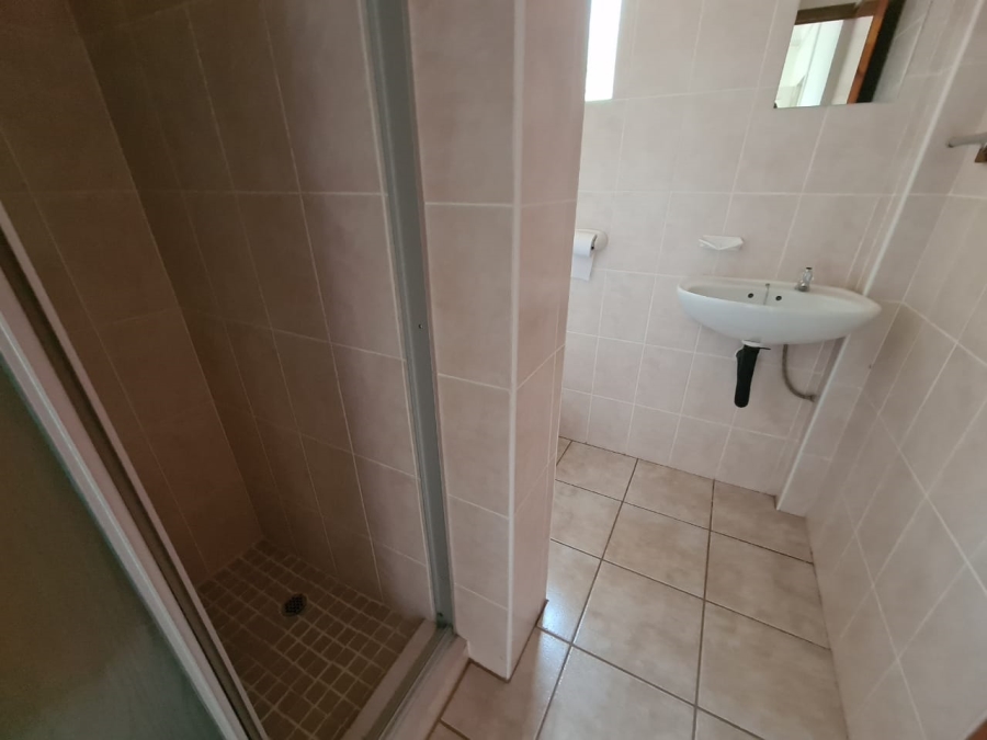 To Let 3 Bedroom Property for Rent in Hospitaalheuwel Free State